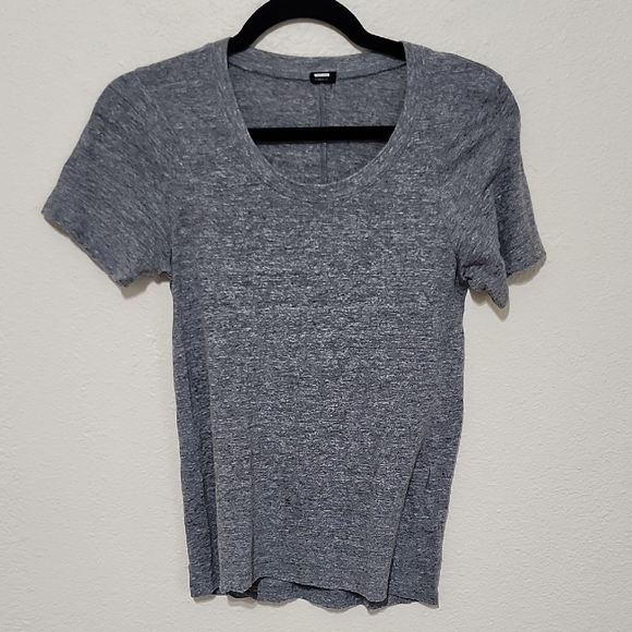 Monrow Tops - Monrow Gray Fitted Short Sleeve T-Shirt